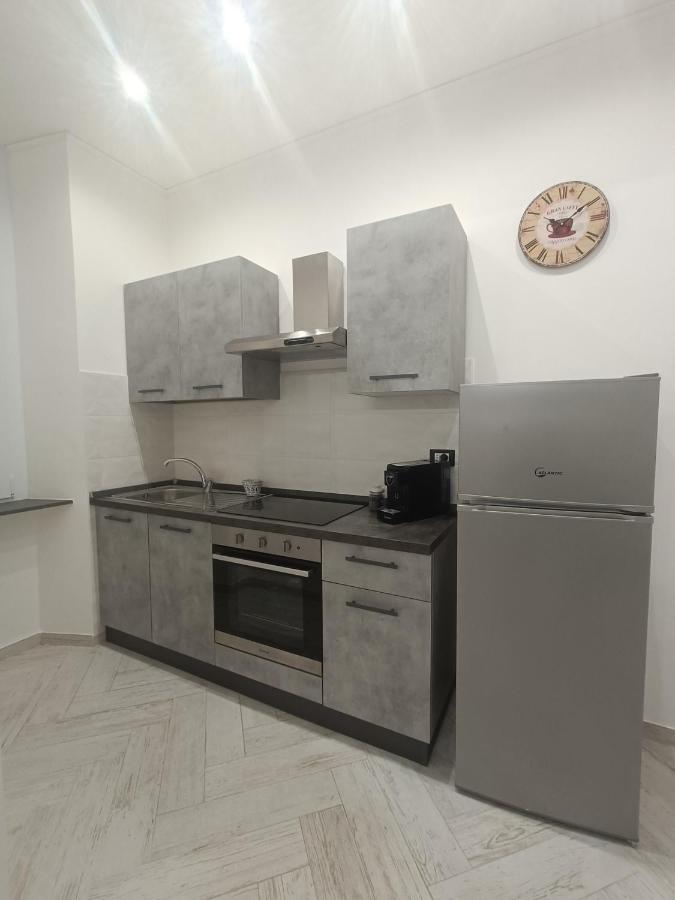 Casa Vacanze Via Nizza 57 Zinola-Wifi Savona Exterior photo